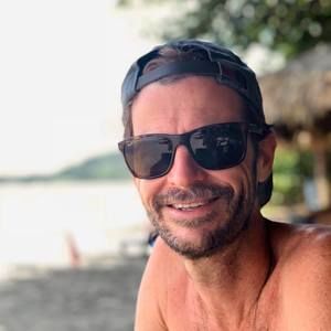 Meet your Posher, Jonathan